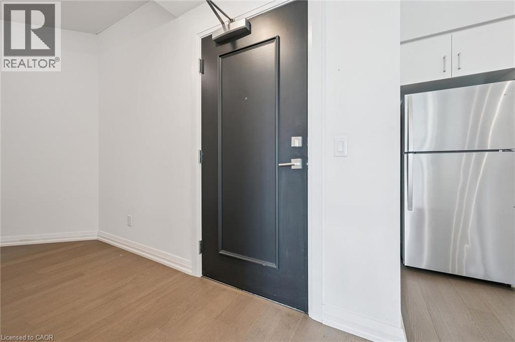 155 Caroline Street S Unit# 1807, Waterloo, Ontario  N2L 0J8 - Photo 2 - 40854467