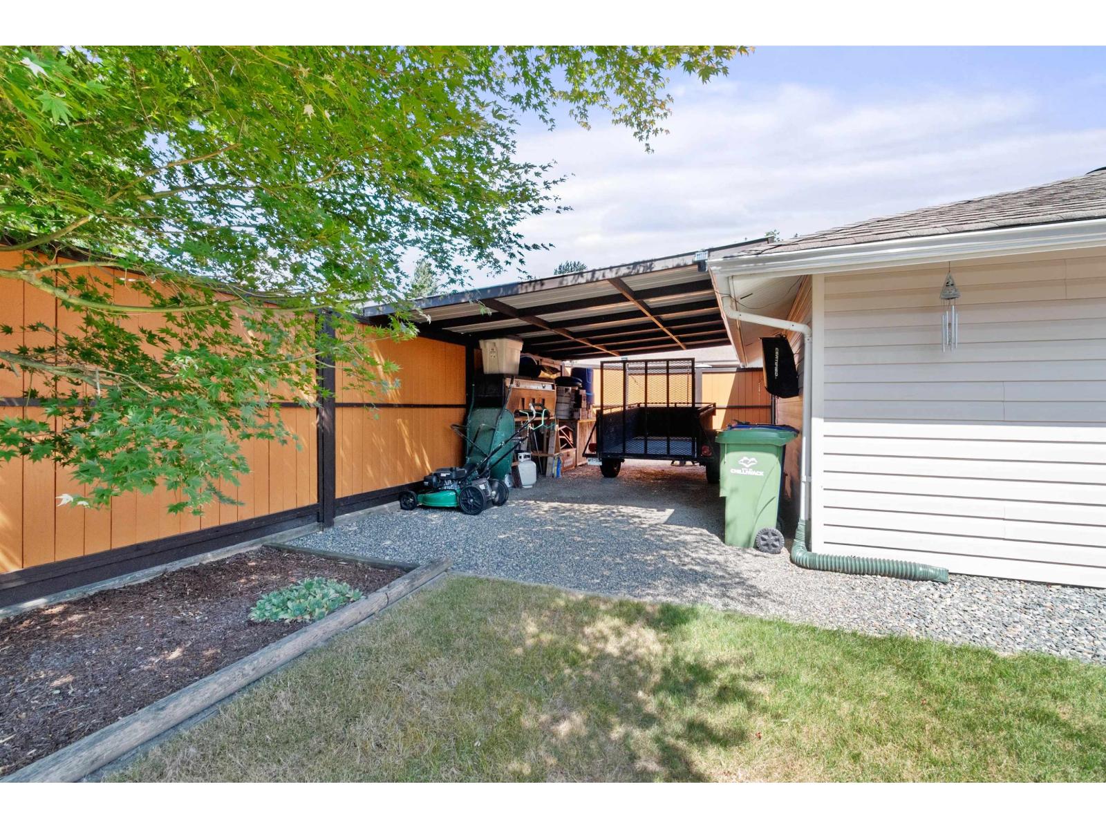 9863 Candow Street, Chilliwack Proper West, Chilliwack, British Columbia  V2P 4K5 - Photo 10 - R3154760