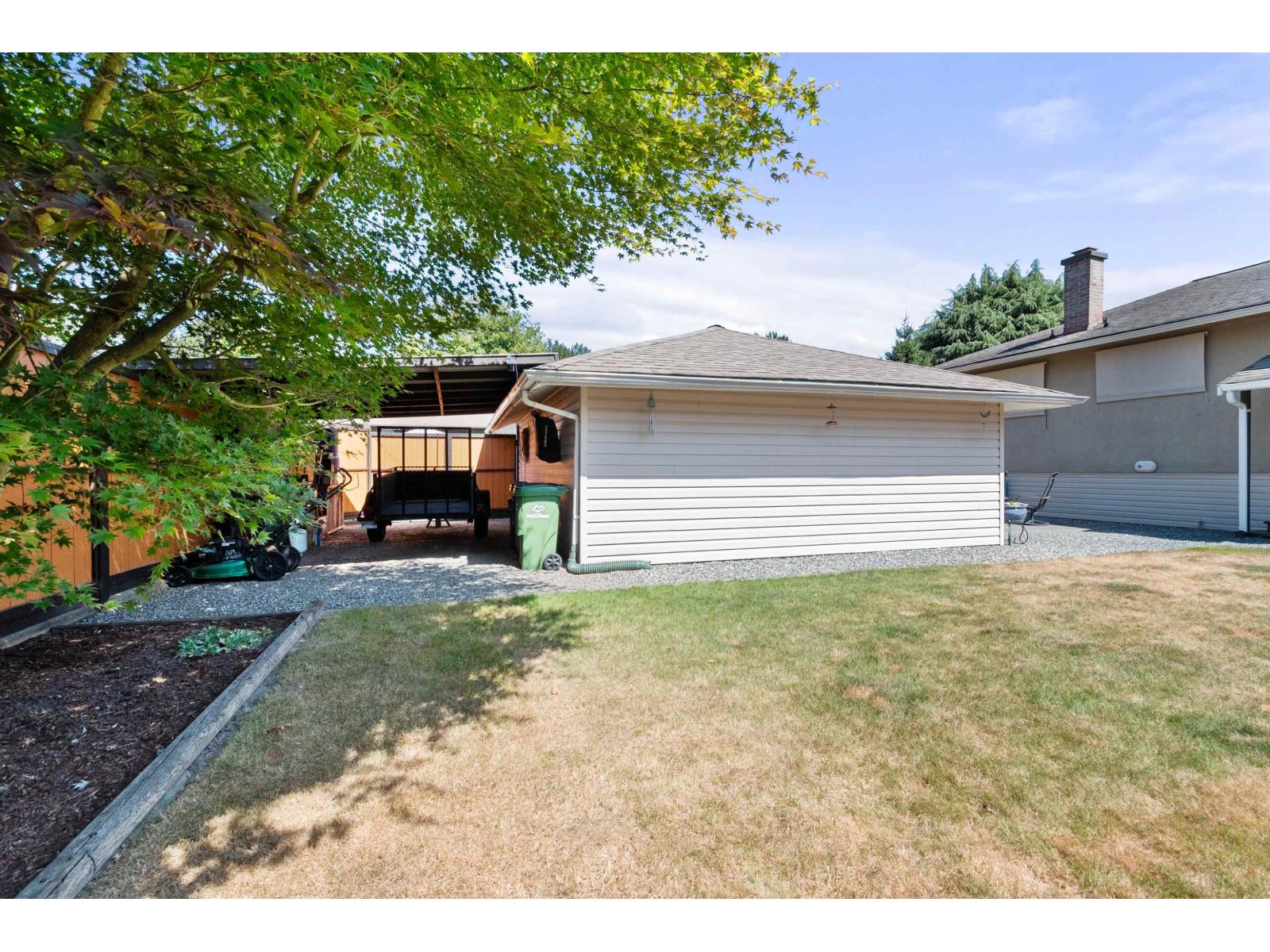 9863 Candow Street, Chilliwack Proper West, Chilliwack, British Columbia  V2P 4K5 - Photo 11 - R3154760