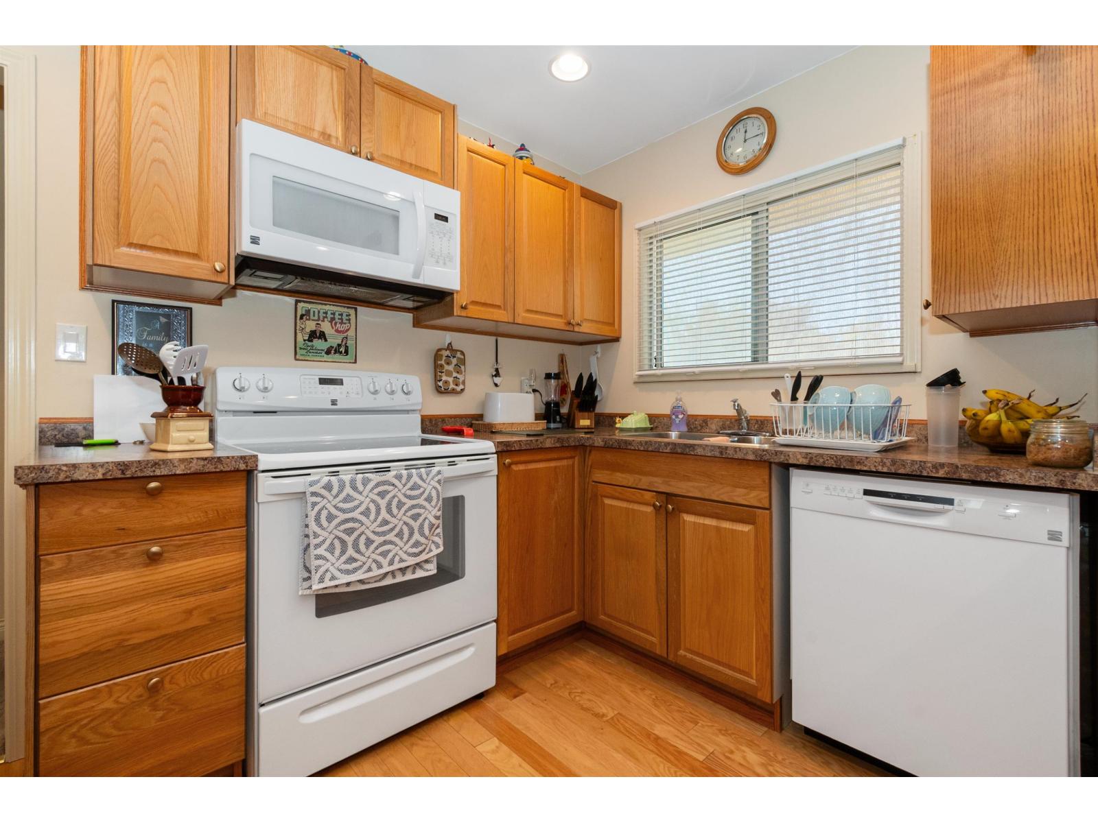 9863 Candow Street, Chilliwack Proper West, Chilliwack, British Columbia  V2P 4K5 - Photo 17 - R3154760