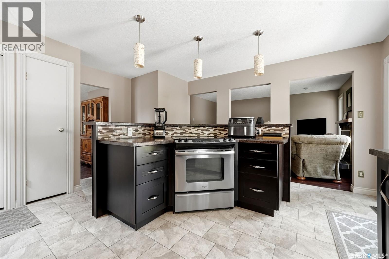 2118 Elderkin Drive E, Regina, Saskatchewan  S4V 1N7 - Photo 11 - SK045356
