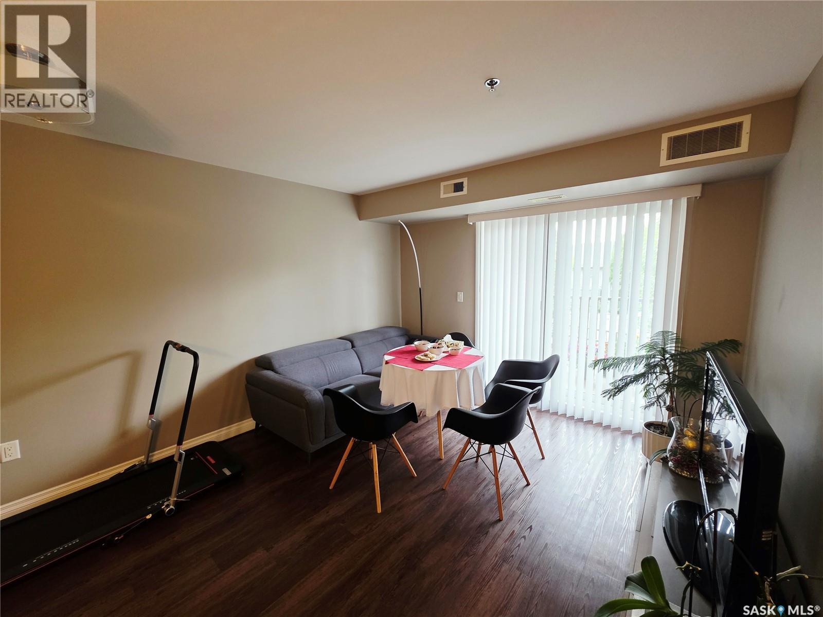 106 3630 Haughton Road E, Regina, Saskatchewan  S4V 1P1 - Photo 10 - SK045335