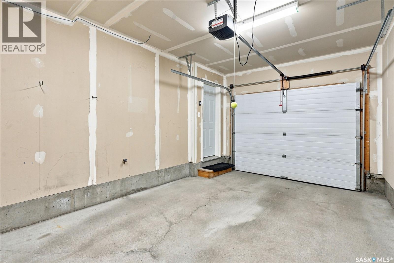 24 302 Herold Road, Saskatoon, Saskatchewan  S7V 1J3 - Photo 30 - SK045307