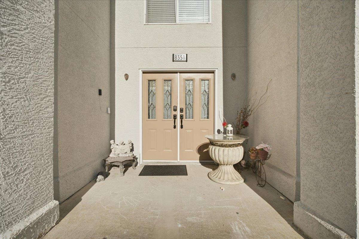 8351 Miller Crescent, Mission, British Columbia  V2V 6H7 - Photo 2 - R3153208