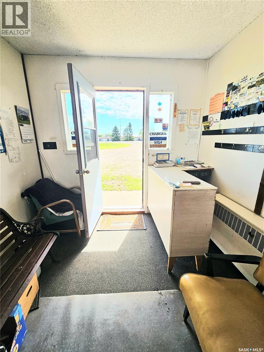 15686 9 Highway, Good Lake Rm No. 274, Saskatchewan  S0A 0L0 - Photo 15 - SK044236