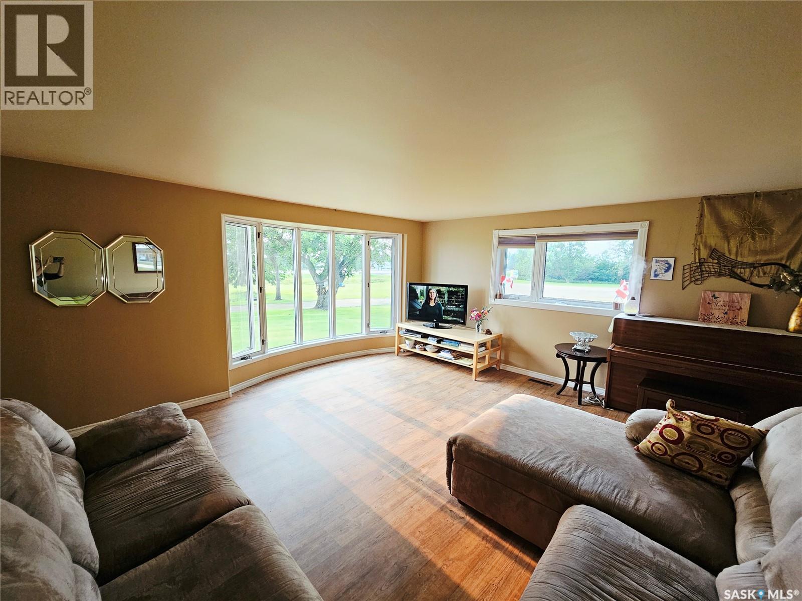 15686 9 Highway, Good Lake Rm No. 274, Saskatchewan  S0A 0L0 - Photo 22 - SK044236