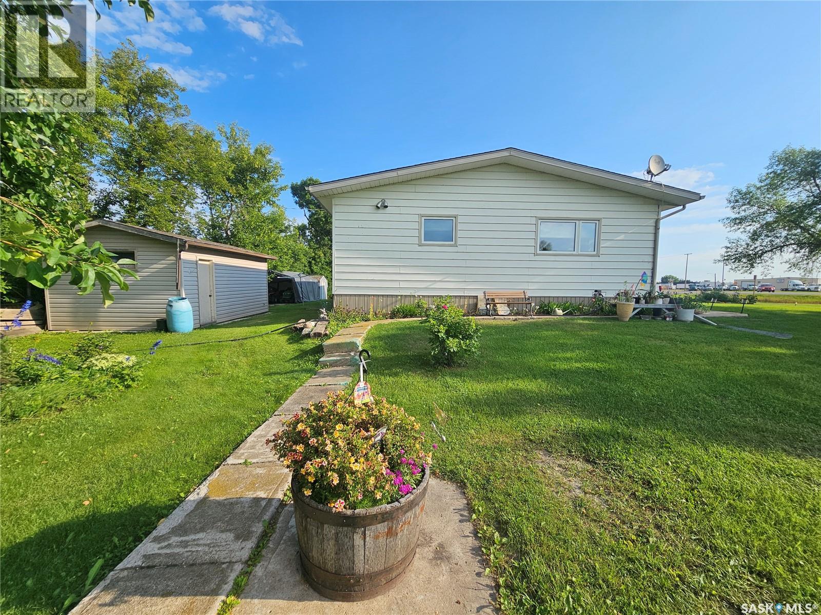 15686 9 Highway, Good Lake Rm No. 274, Saskatchewan  S0A 0L0 - Photo 19 - SK044236
