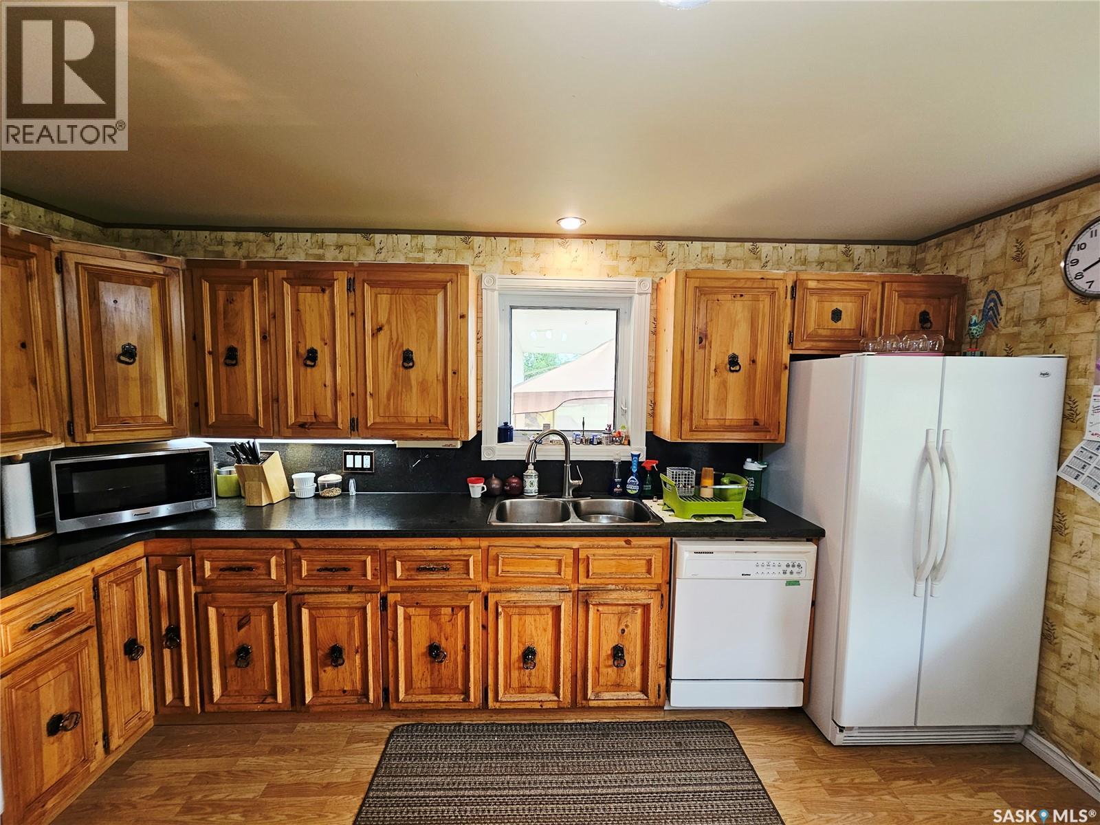15686 9 Highway, Good Lake Rm No. 274, Saskatchewan  S0A 0L0 - Photo 28 - SK044236