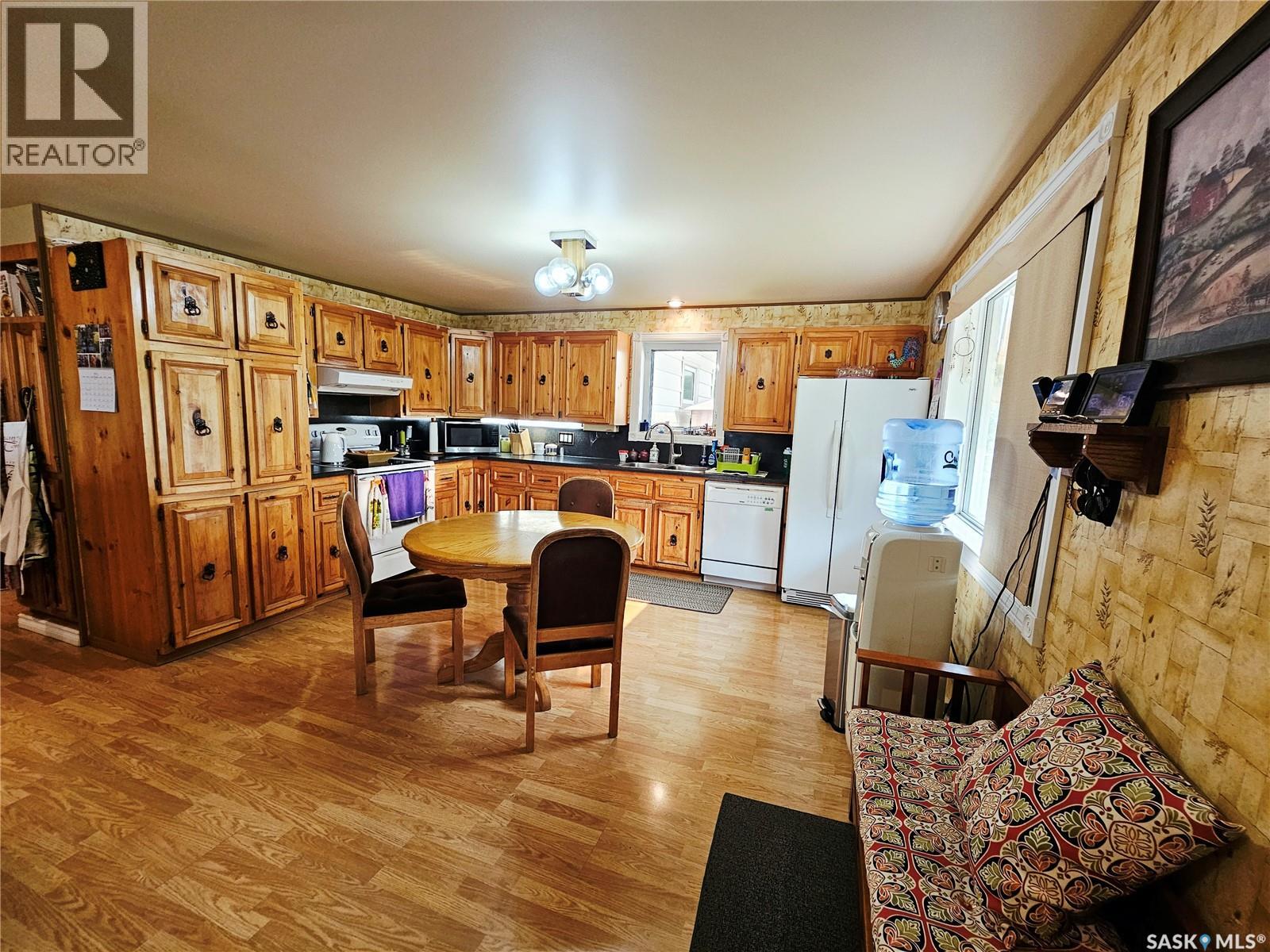 15686 9 Highway, Good Lake Rm No. 274, Saskatchewan  S0A 0L0 - Photo 30 - SK044236