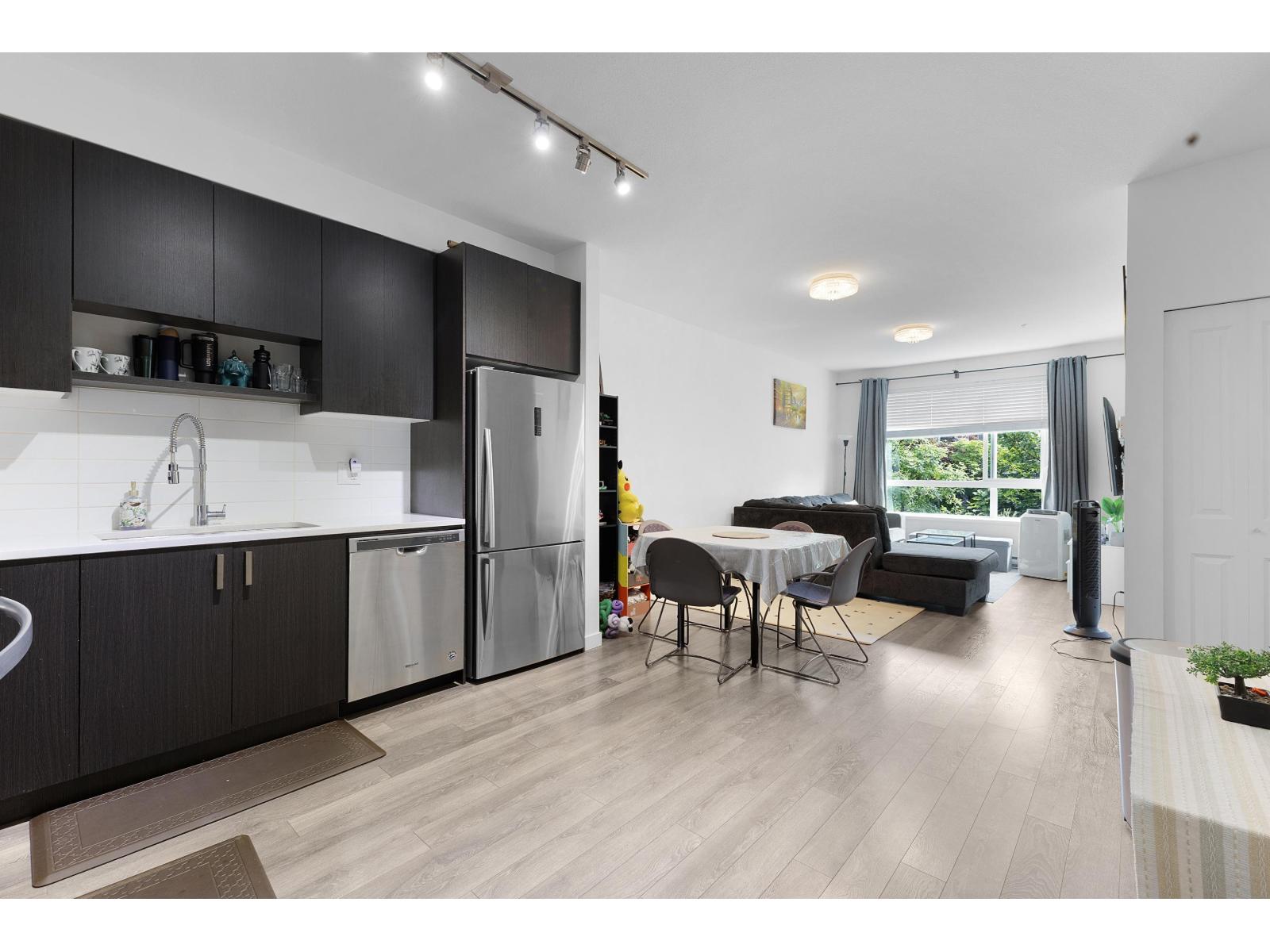 106 13628 81a Avenue, Surrey, British Columbia  V3W 3E2 - Photo 8 - R3154577
