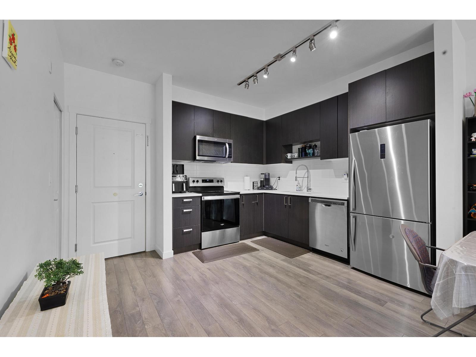 106 13628 81a Avenue, Surrey, British Columbia  V3W 3E2 - Photo 7 - R3154577