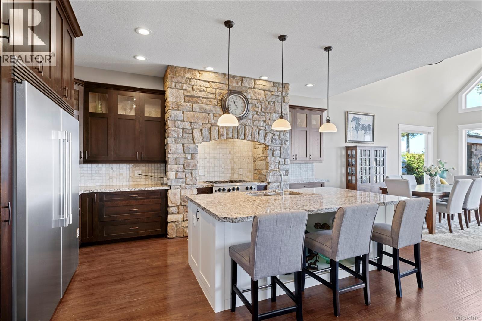 863 Cavin Rd, French Creek, British Columbia  V9P 1Z9 - Photo 8 - 1034129