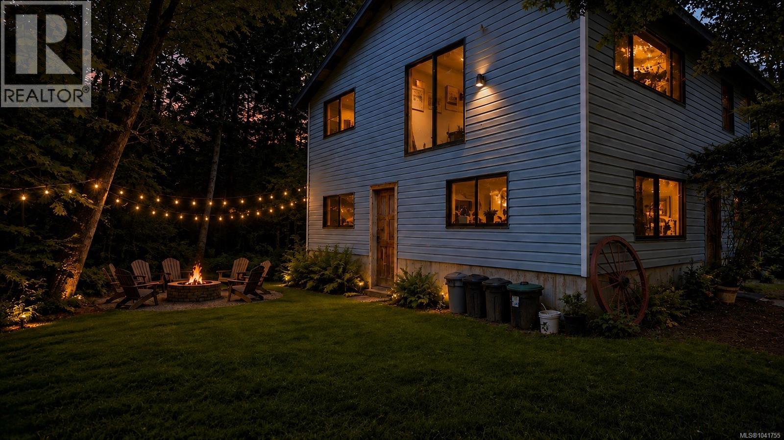4480 Strachan Rd, Hornby Island, British Columbia
