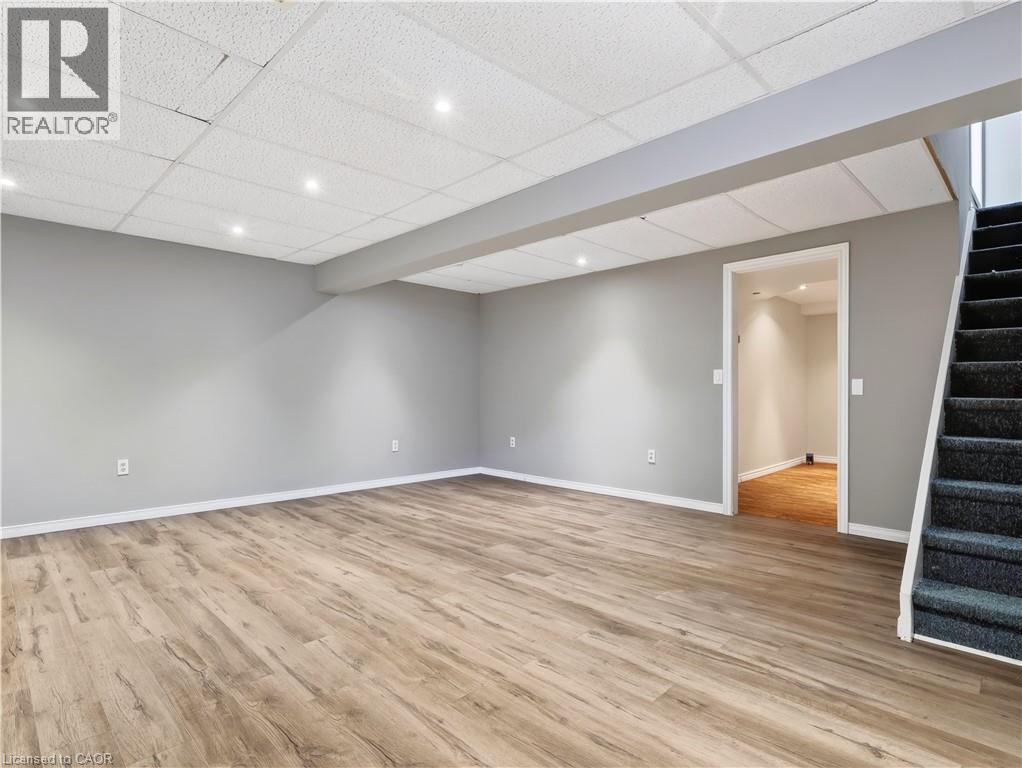 211 Morton Street, Thorold, Ontario  L2V 1C8 - Photo 32 - 40855341