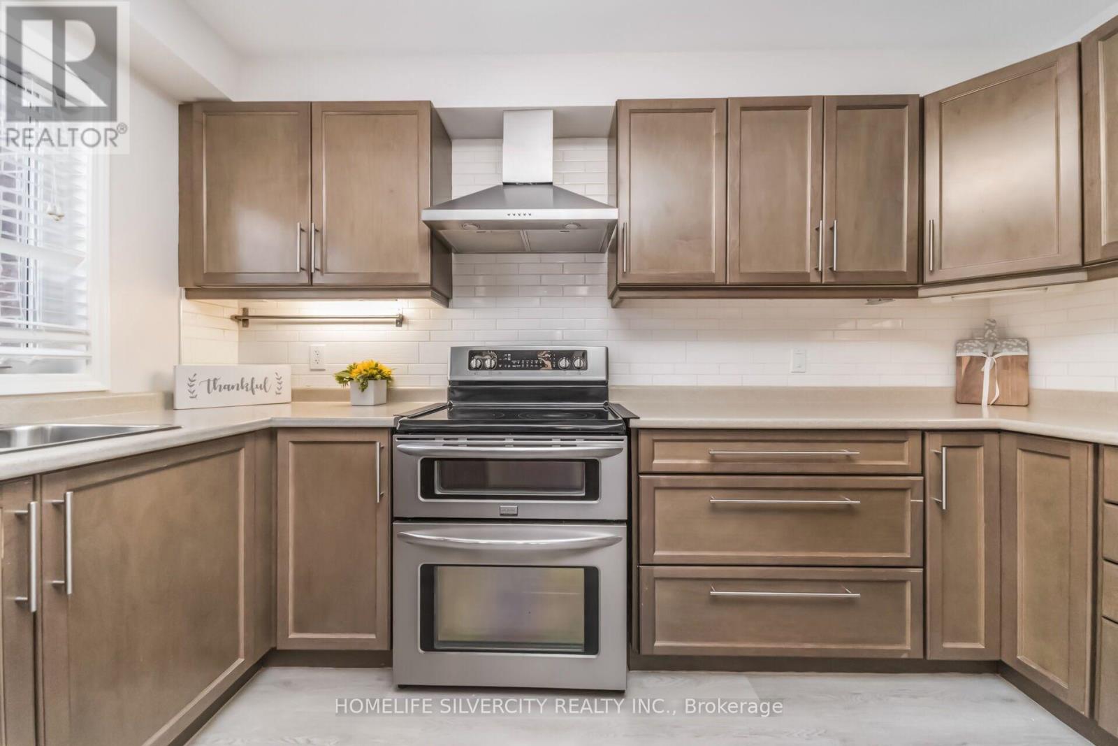 31 Betterton Crescent, Brampton, Ontario  L7A 0S5 - Photo 15 - W13604522