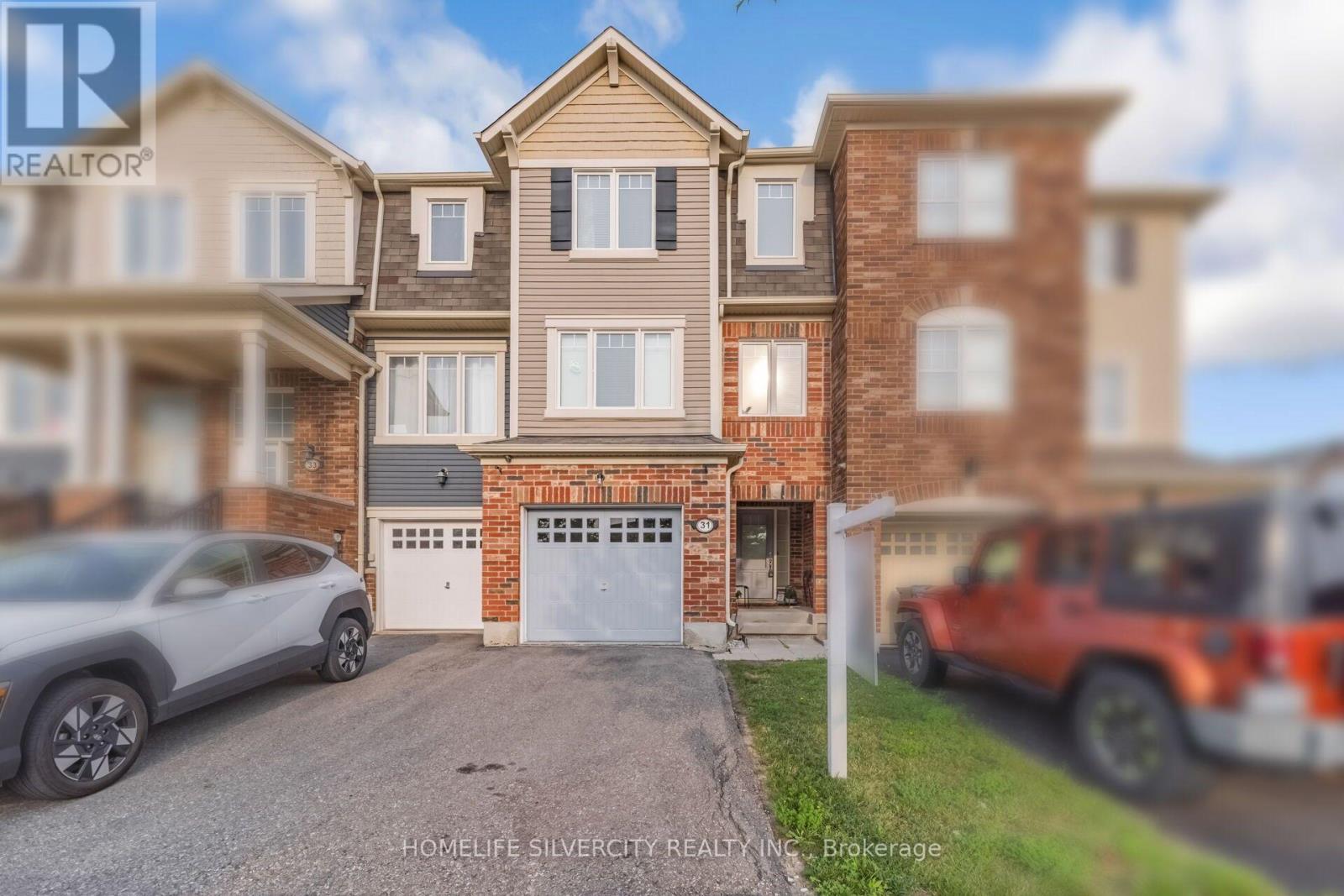 31 Betterton Crescent, Brampton, Ontario  L7A 0S5 - Photo 3 - W13604522