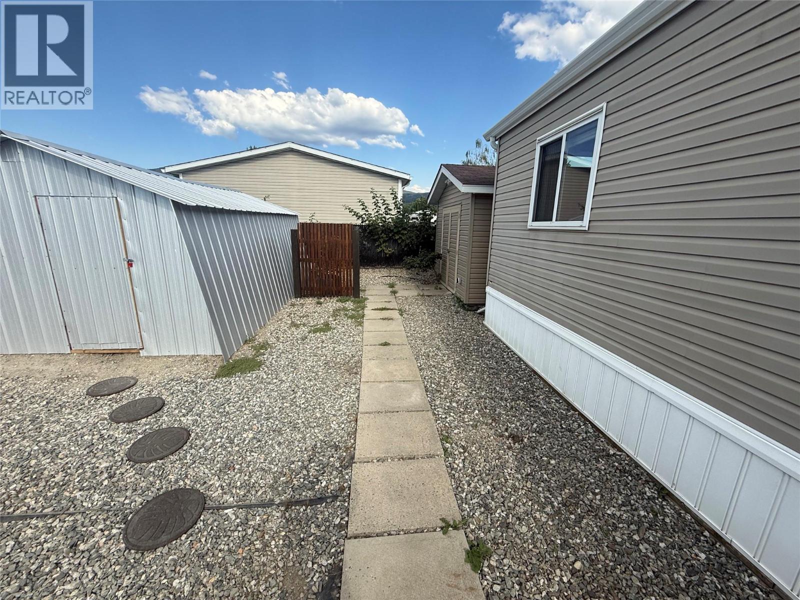8945 97 Highway Unit# 13, Kelowna, British Columbia  V4V 1E8 - Photo 20 - 10397608
