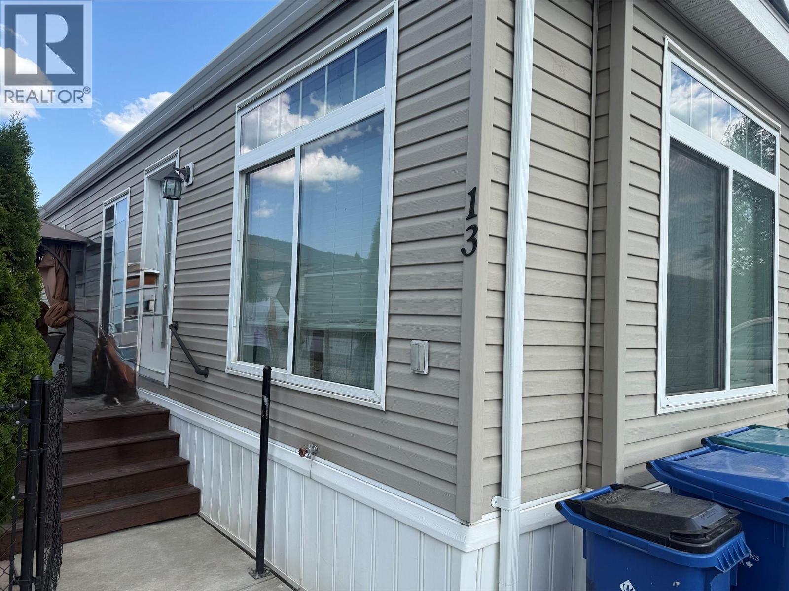 8945 97 Highway Unit# 13, Kelowna, British Columbia  V4V 1E8 - Photo 3 - 10397608