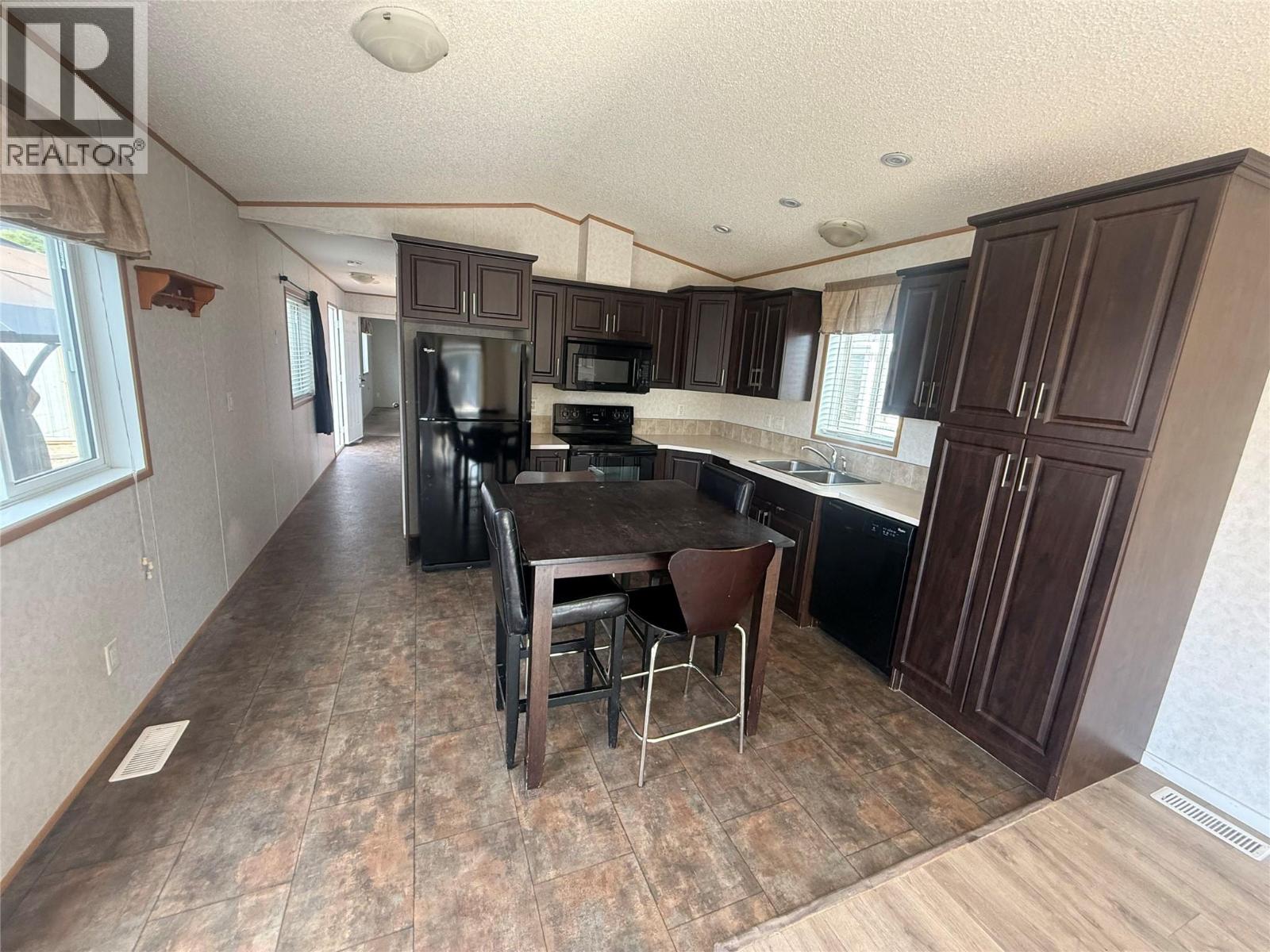 8945 97 Highway Unit# 13, Kelowna, British Columbia  V4V 1E8 - Photo 6 - 10397608