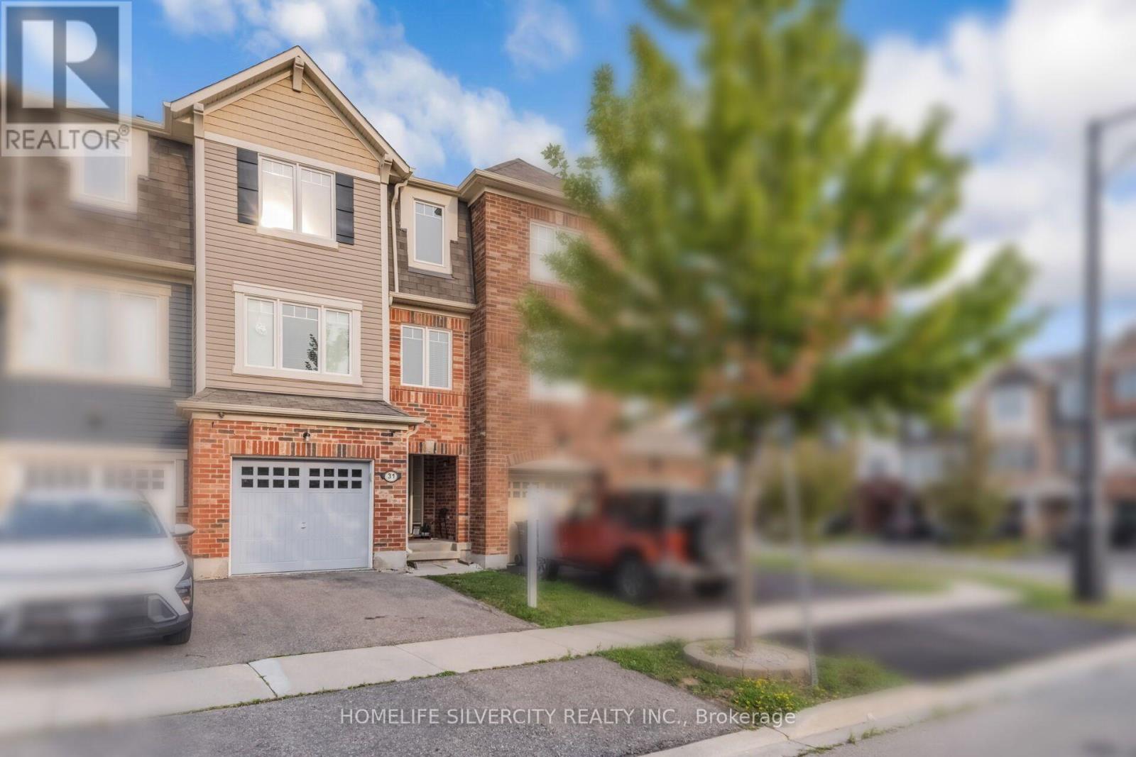 31 Betterton Crescent, Brampton, Ontario  L7A 0S5 - Photo 2 - W13604522