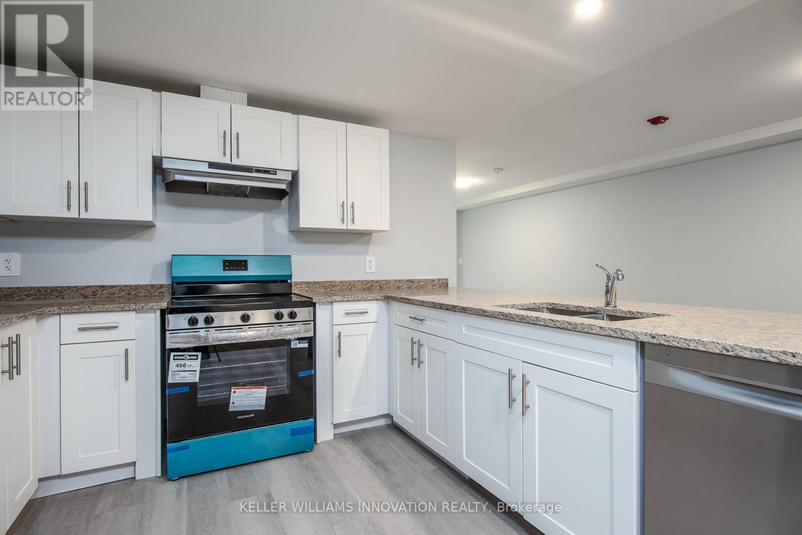 002 - 10 Queen Street, St. Thomas, Ontario  N5R 3H8 - Photo 14 - X13417072