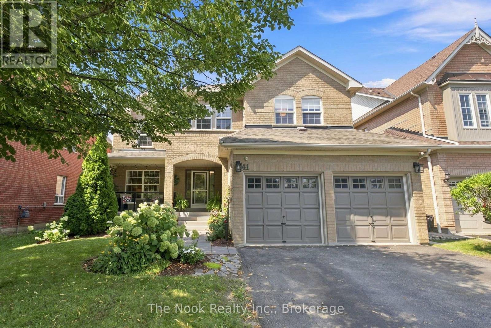 41 Dopp Crescent, Whitby, Ontario  L1M 2E5 - Photo 4 - E13667308