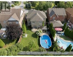 41 DOPP CRESCENT, Whitby, Ontario