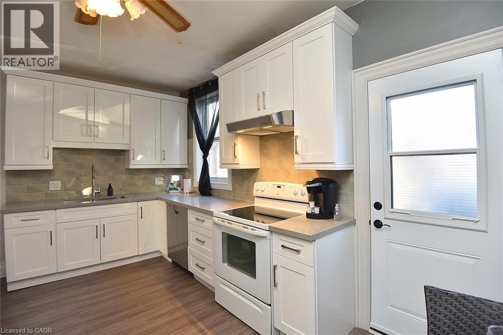 56 Kinrade Avenue, Hamilton, Ontario  L8L 6L6 - Photo 9 - 40787234