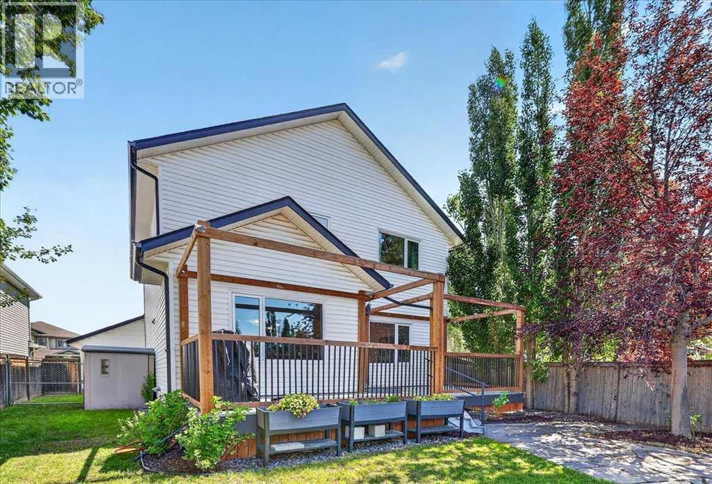121 Springmere Road, Chestermere, Alberta  T1X 1R4 - Photo 39 - A2328363
