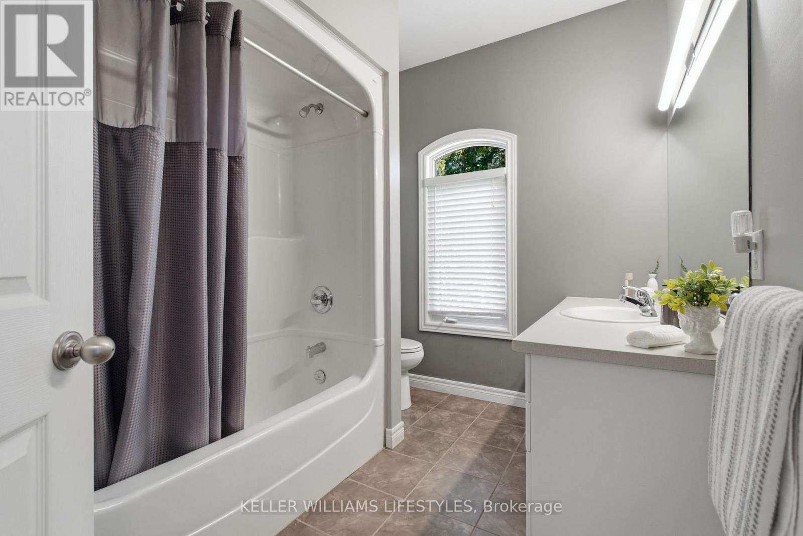 553 Juliana Drive, Strathroy-Caradoc, Ontario  N0L 1W0 - Photo 20 - X13667396