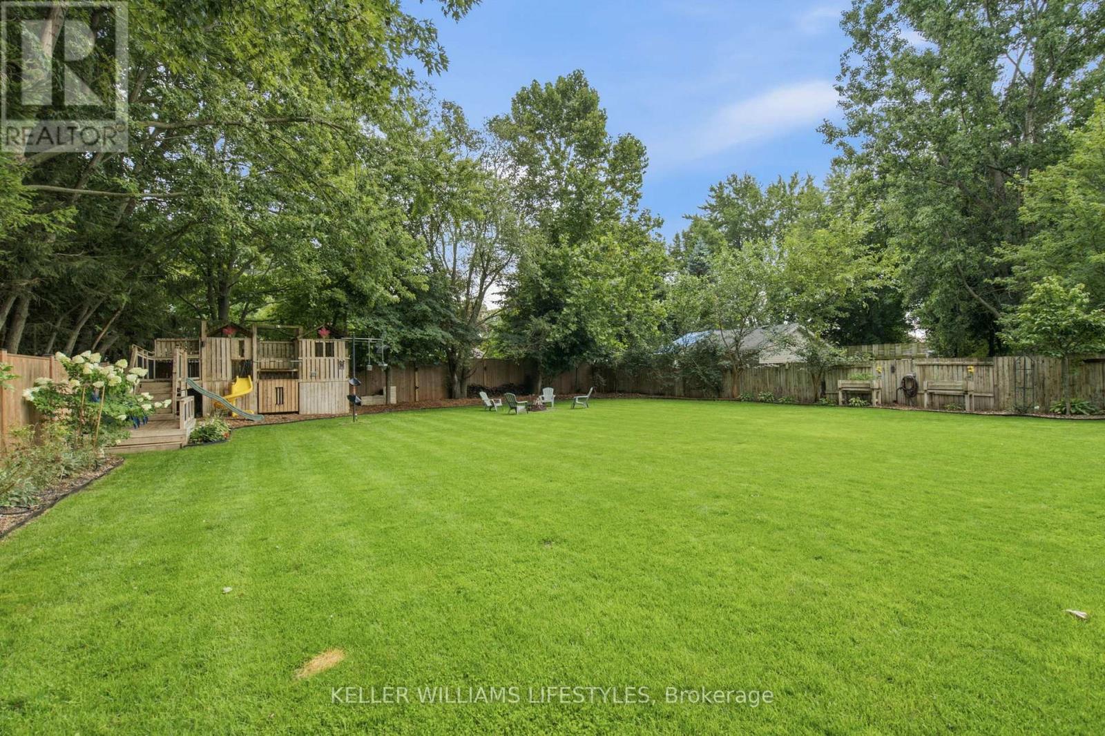553 Juliana Drive, Strathroy-Caradoc, Ontario  N0L 1W0 - Photo 31 - X13667396
