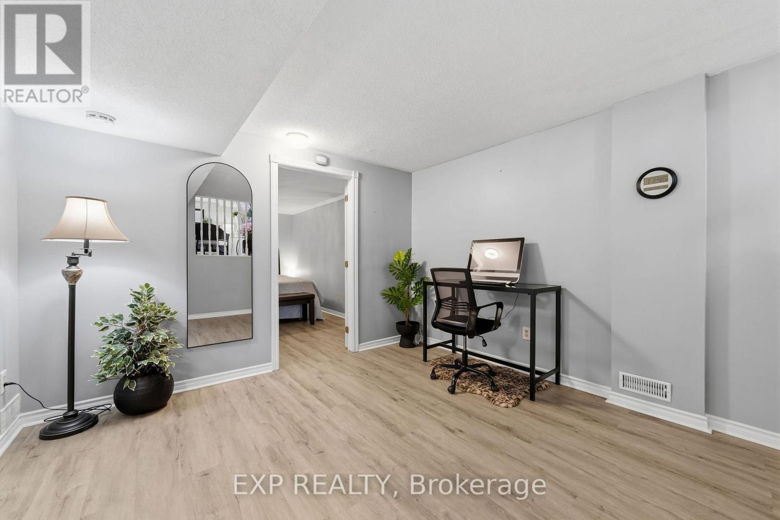 56 Classic Crescent, London East, Ontario  N5W 5T8 - Photo 21 - X13667490
