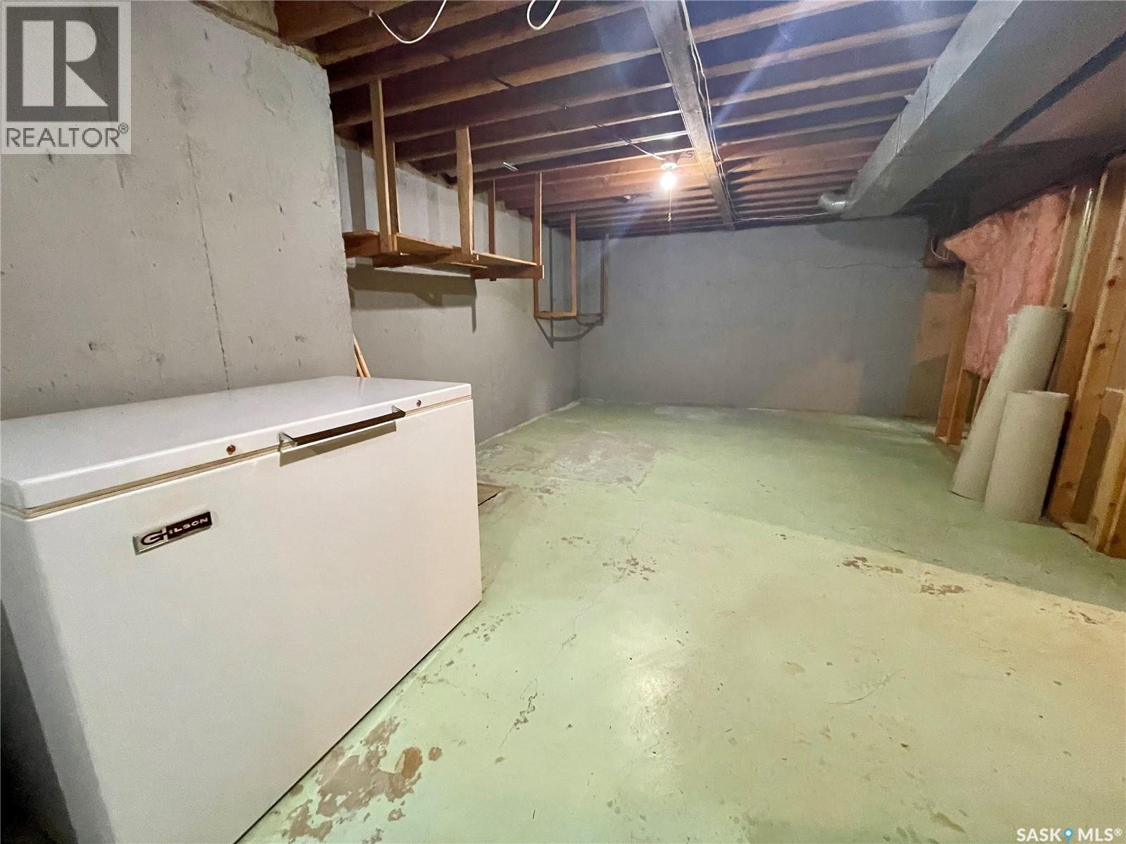 206 Mcintosh Street N, Regina, Saskatchewan  S4R 4Z9 - Photo 25 - SK044798
