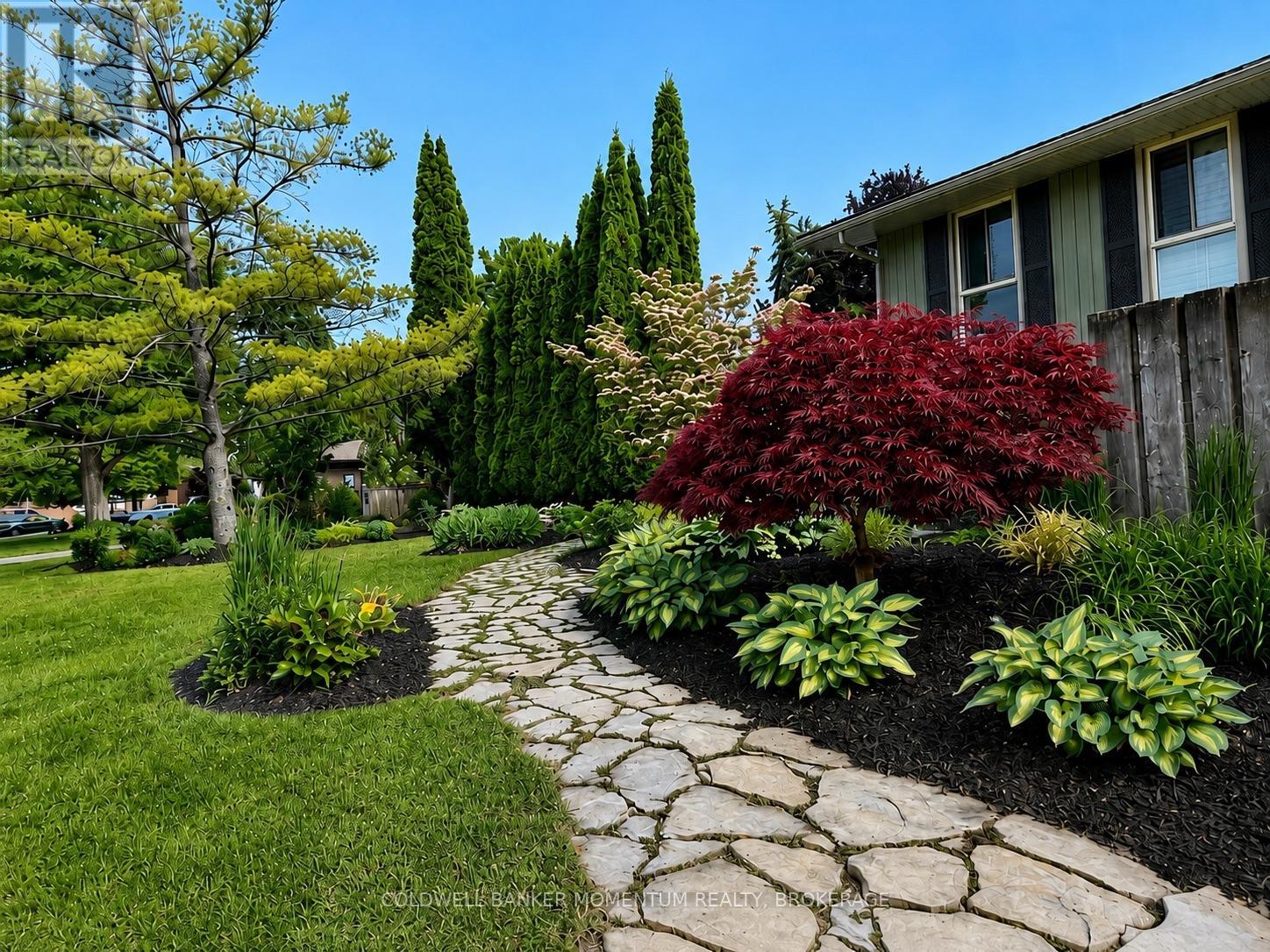 15 The Cedars, St. Catharines, Ontario L2M 6M7 - Photo 5 - X13667004