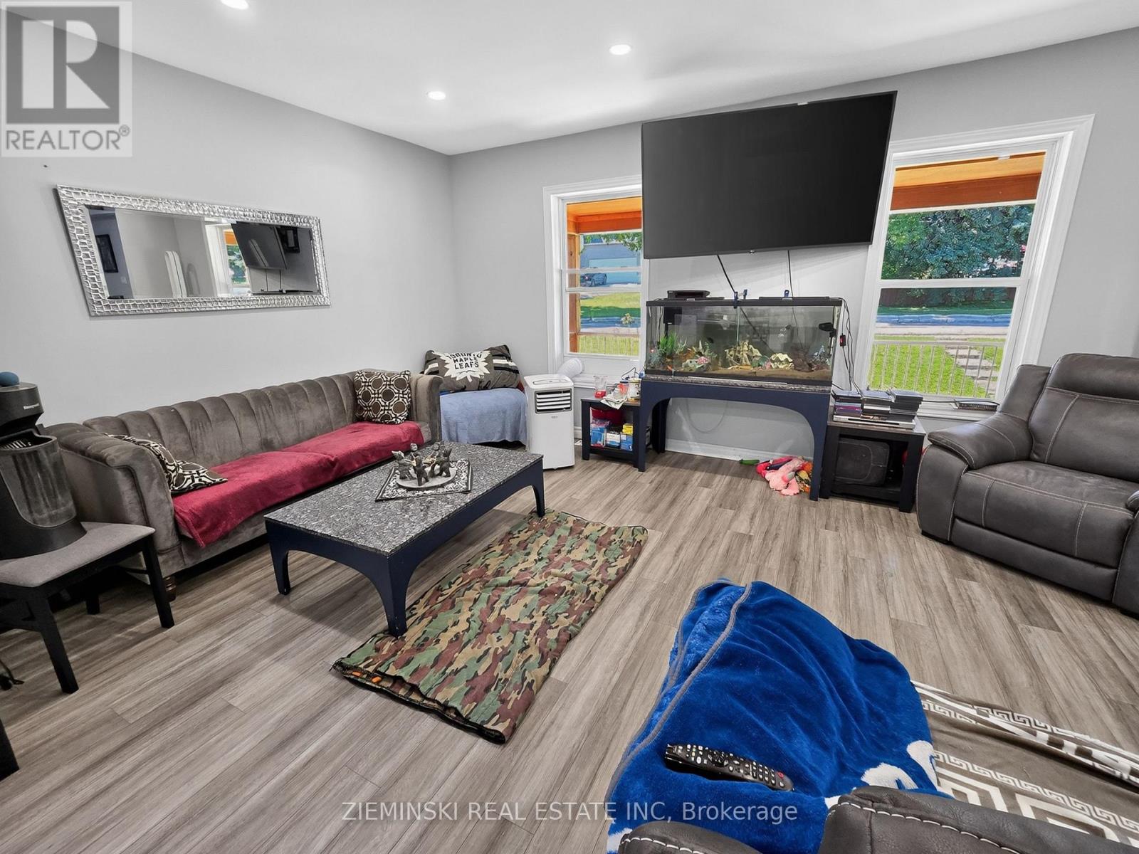 137 Cambridge Avenue, Iroquois Falls, Ontario  P0K 1E0 - Photo 9 - T13667296