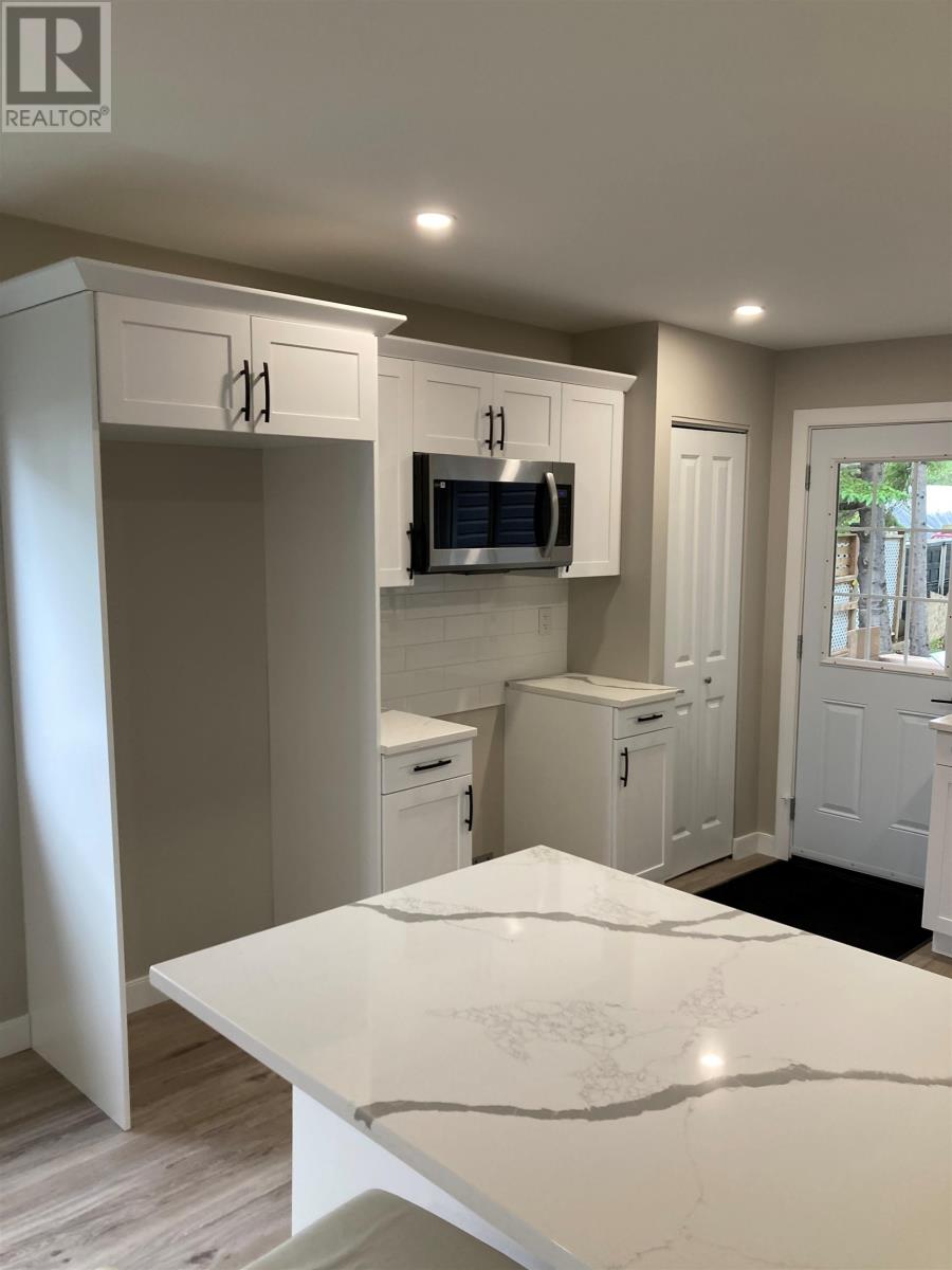 456 East Floral Beach Rd, Shuniah, Ontario P7A 0H1 - Photo 3 - TB2601655
