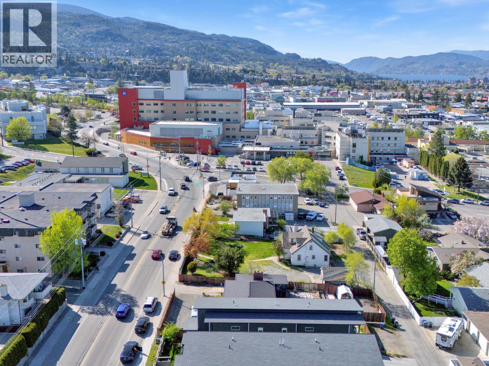 1471 & 1473 Government Street, Penticton, British Columbia  V2A 4V9 - Photo 8 - 10390323
