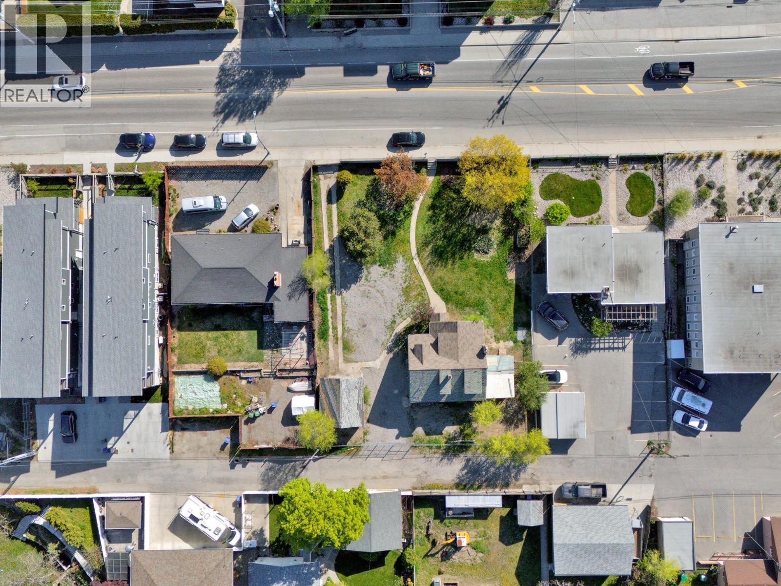 1471 & 1473 Government Street, Penticton, British Columbia  V2A 4V9 - Photo 3 - 10390323