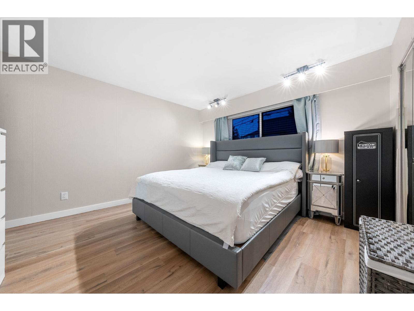 2131 Fraserview Drive, Vancouver, British Columbia  V5P 2N2 - Photo 23 - R3154222