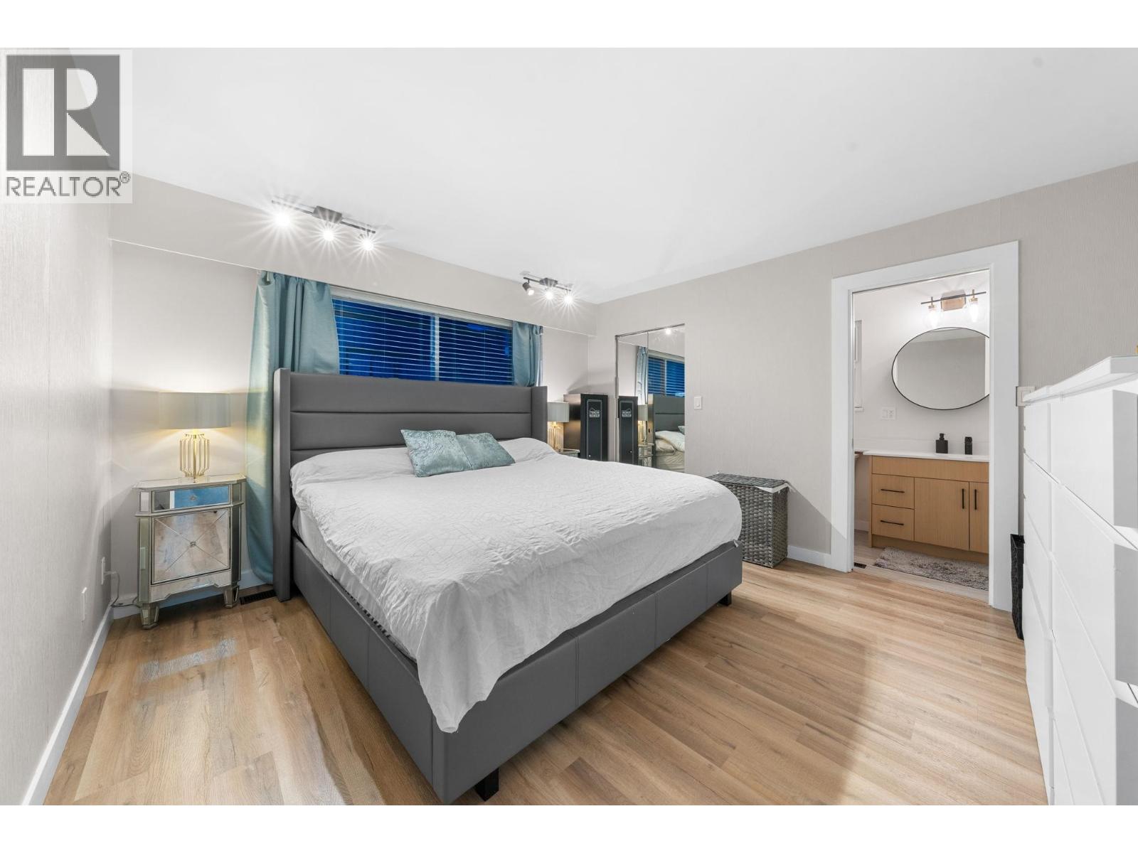 2131 Fraserview Drive, Vancouver, British Columbia  V5P 2N2 - Photo 25 - R3154222