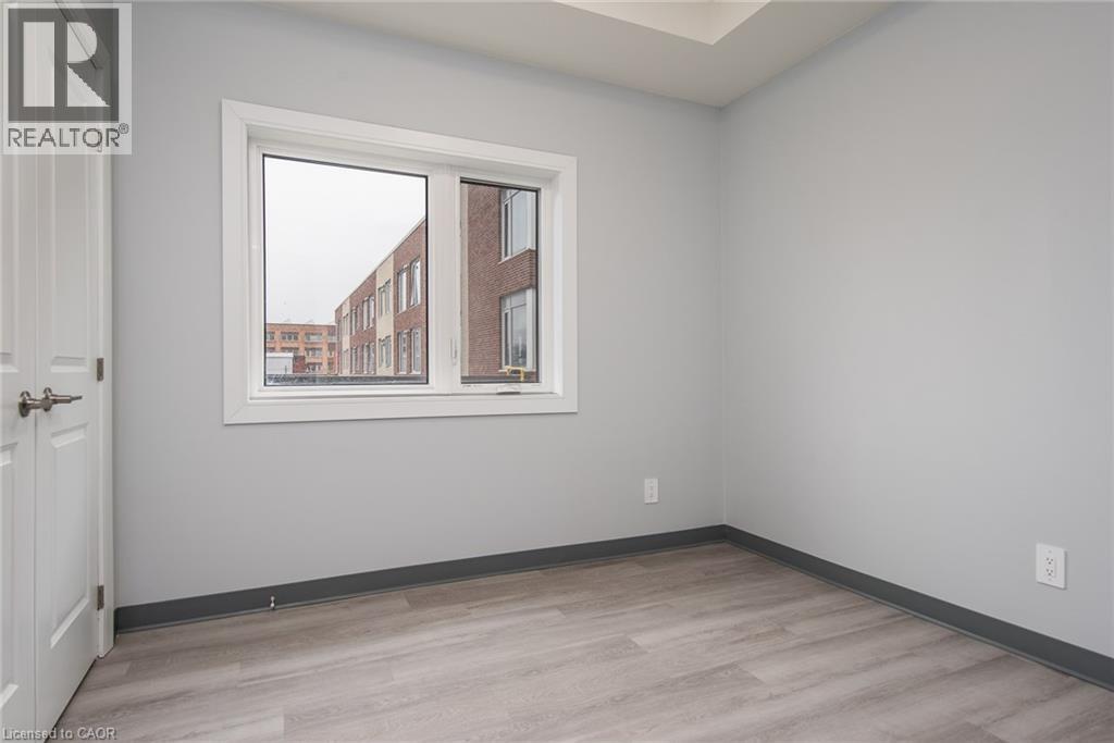 10 Queen Street Unit# 202, St. Thomas, Ontario  N5R 3H8 - Photo 17 - 40836828