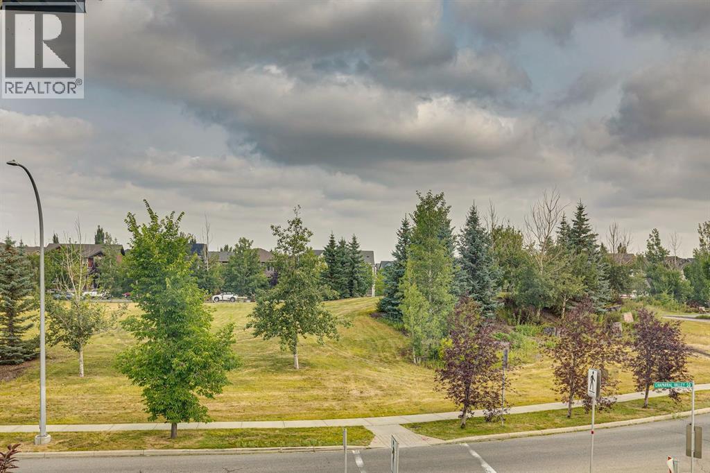 316 Chaparral Valley Square SE, Calgary, Alberta  T2X 0T5 - Photo 5 - A2336644