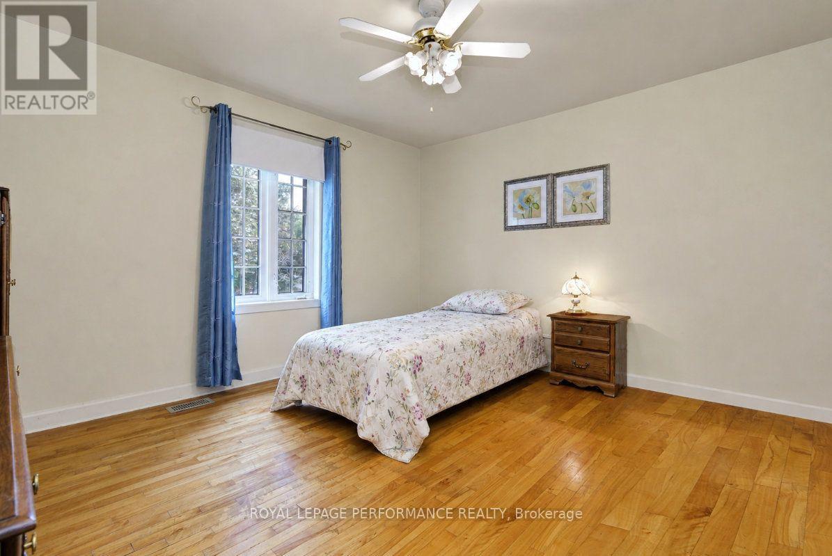 550 Wolffdale Crescent, Ottawa, Ontario  K1K 1N5 - Photo 22 - X13667258
