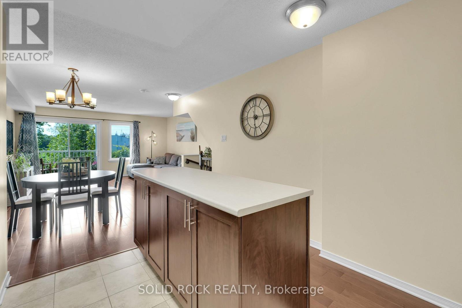 645 Reardon Private, Ottawa, Ontario  K1V 2K8 - Photo 12 - X13667442