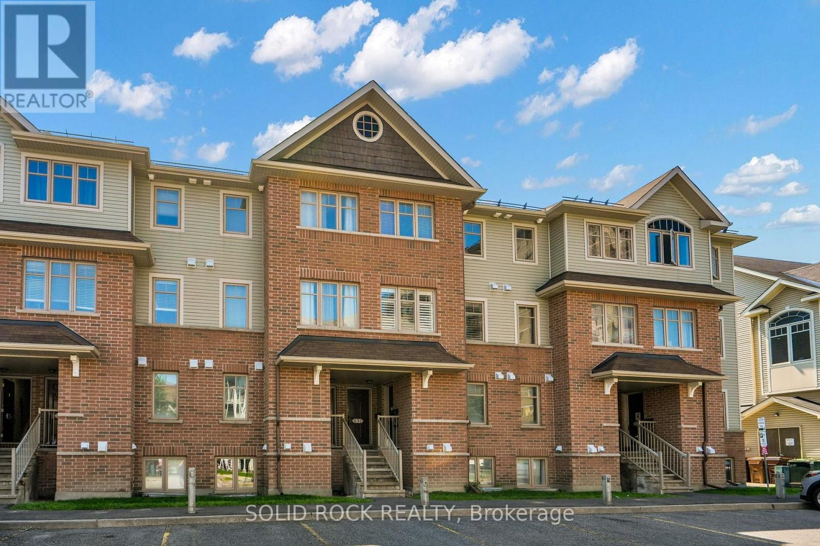 645 Reardon Private, Ottawa, Ontario  K1V 2K8 - Photo 3 - X13667442