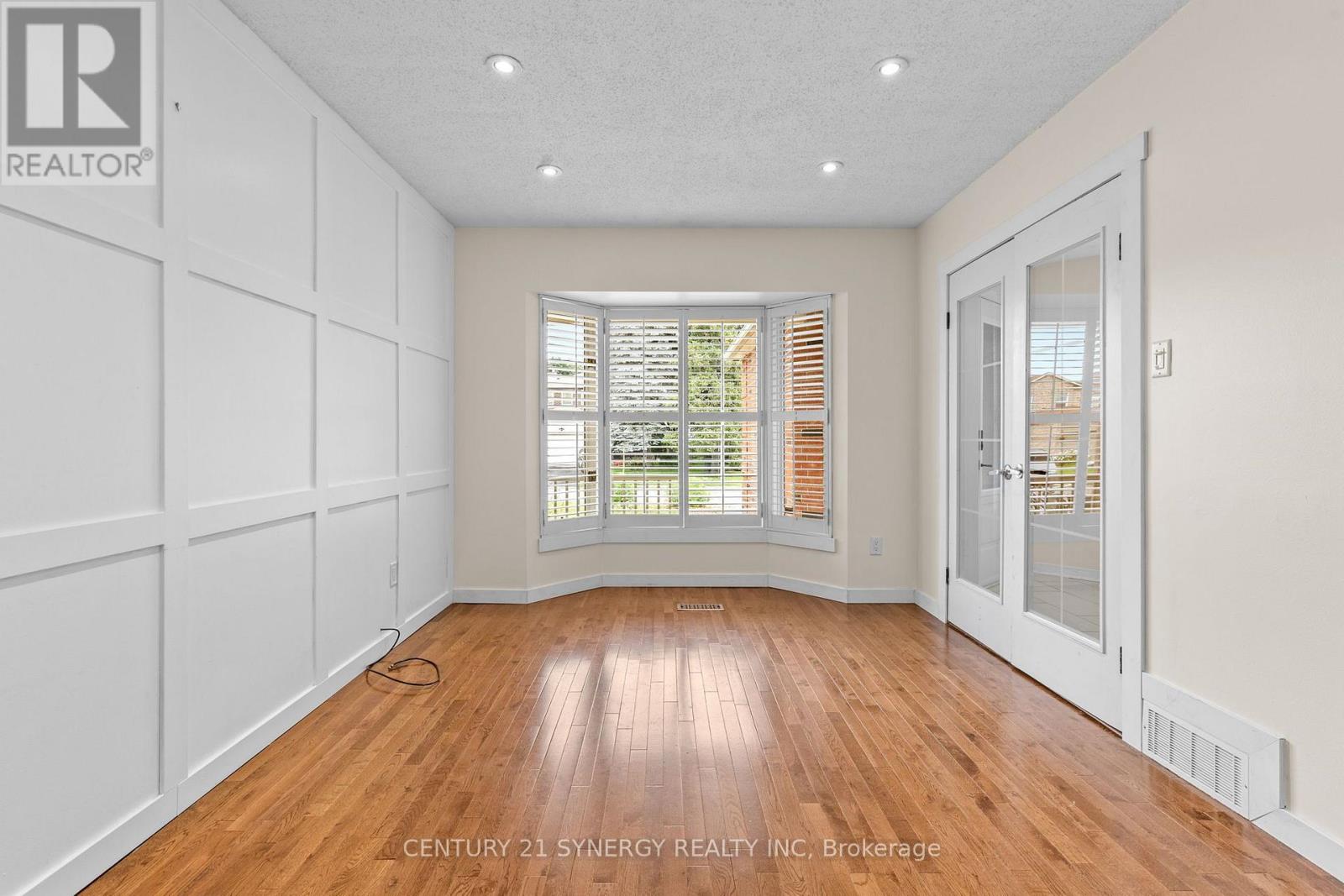 1449 Laurin Crescent, Ottawa, Ontario  K1E 3H3 - Photo 7 - X13667514
