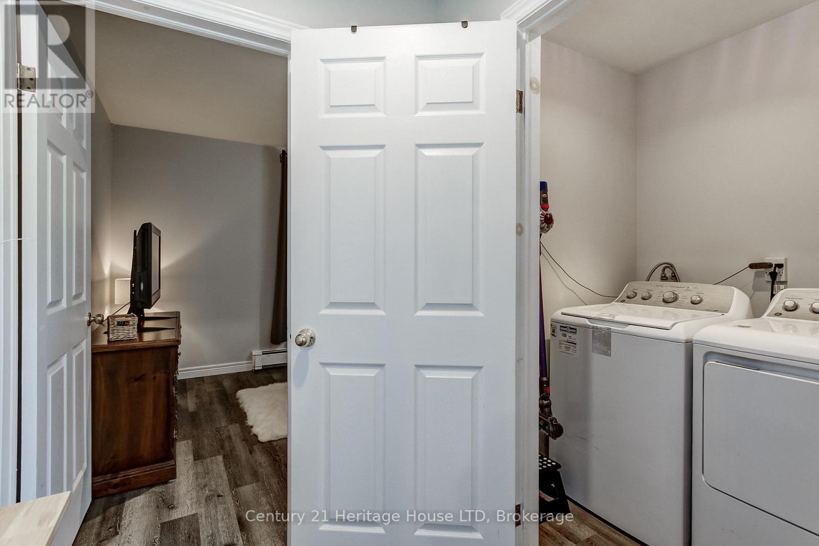 3820 Terrace Lane, Fort Erie, Ontario  L0S 1B0 - Photo 39 - X13654606