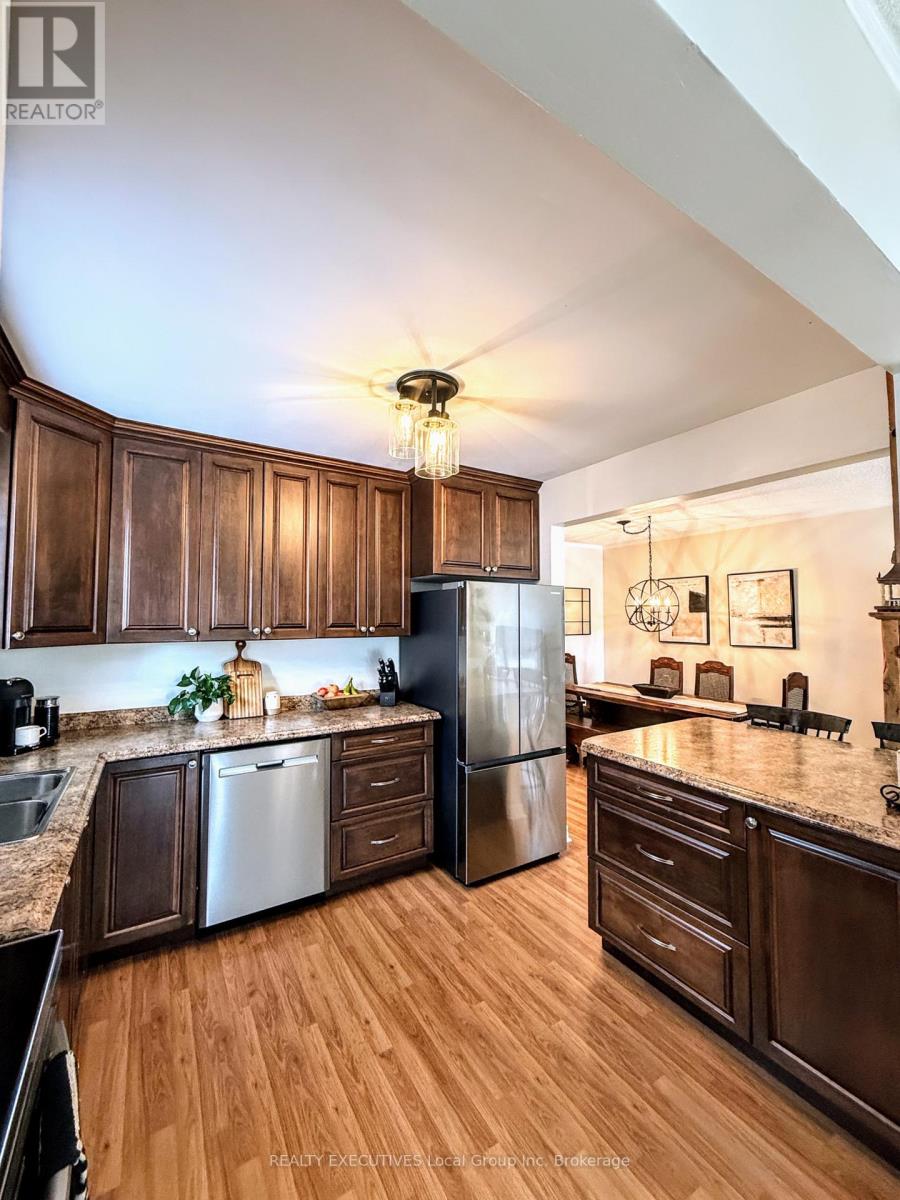 31 Mcgibbon Street, North Bay, Ontario  P1B 8T5 - Photo 10 - X13667264
