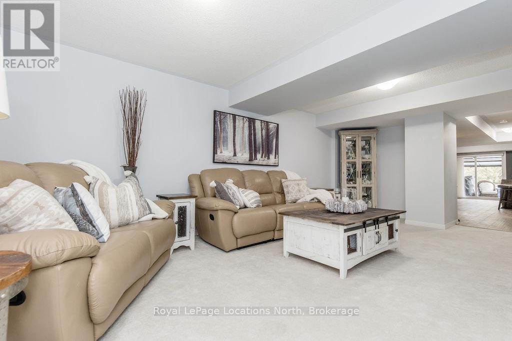 14 Berkshire Avenue, Wasaga Beach, Ontario  L9Z 0G3 - Photo 32 - S13667246