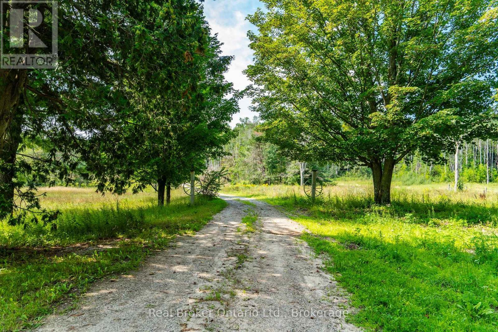 5494 Vasey Road, Tay, Ontario  L0K 2E0 - Photo 2 - S13667468